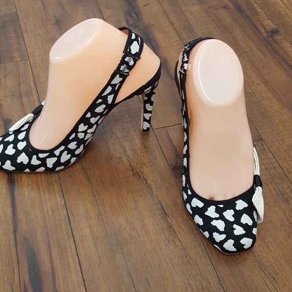ABS Allen Schwartz - Sophee Heart Bow Slingbacks - Picture 3 of 7